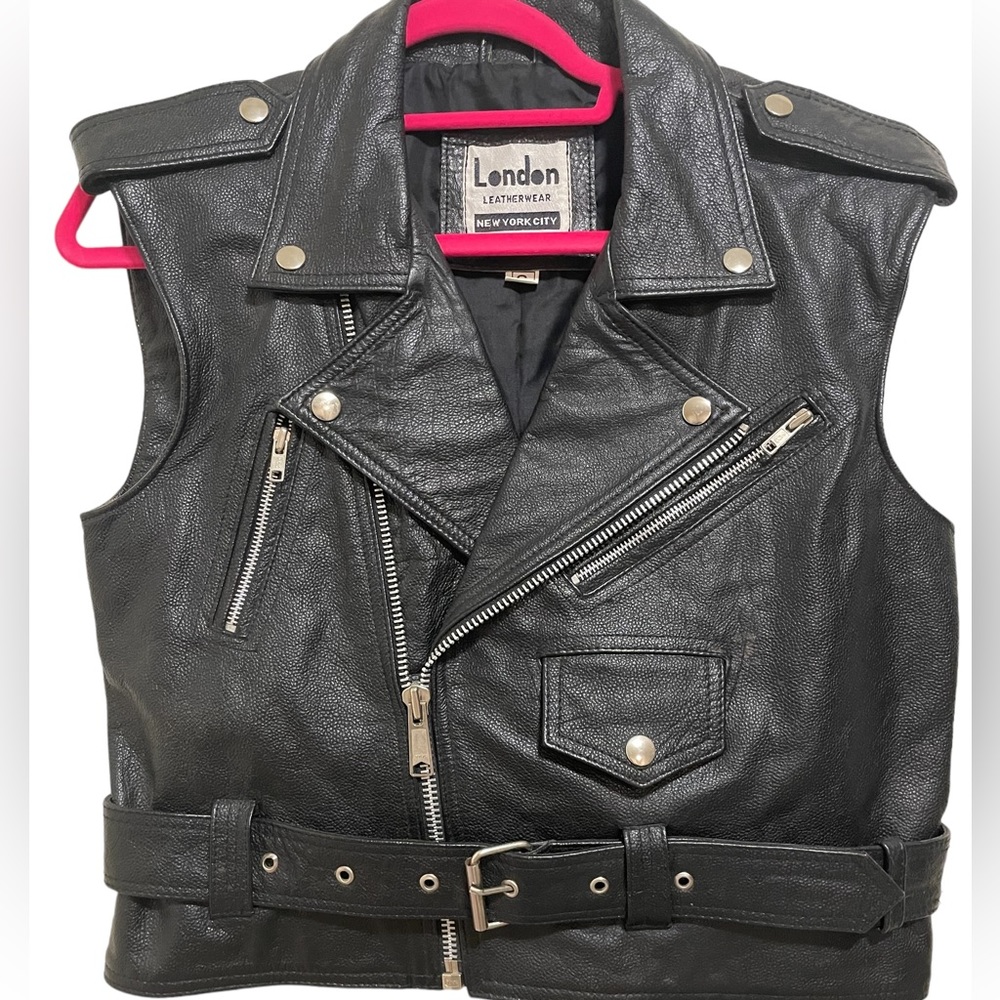 London Leatherwear vest‎